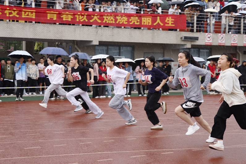 Smkl_1681694013304099509.jpg