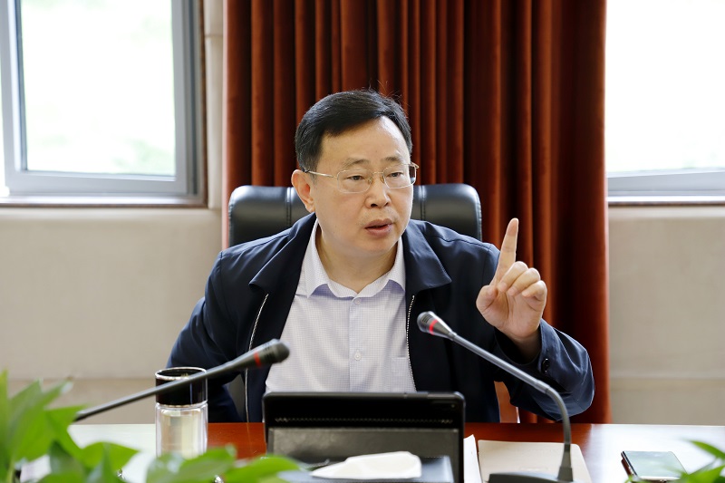 mSZJ_1684976108934020009.jpg 中心组学习2.jpg